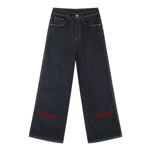 Woman wearing SM Denim Jeans
